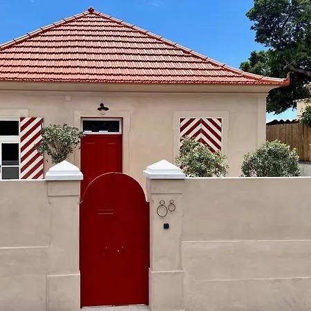 Villa The Boat House Sea Front And Private Pool Funchal (Madeira)